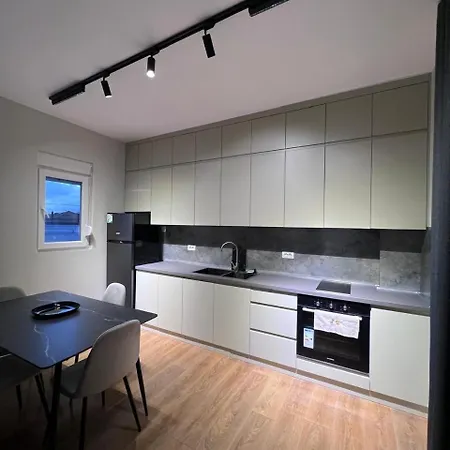 Apartamento Pazari Korce