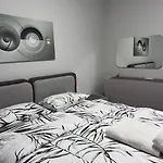 Pazari * Korcza
